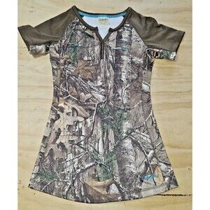 Cabela’s OutfitHer camouflage shirt Woman’s Size Small Hunting Vibe Short Sleeve